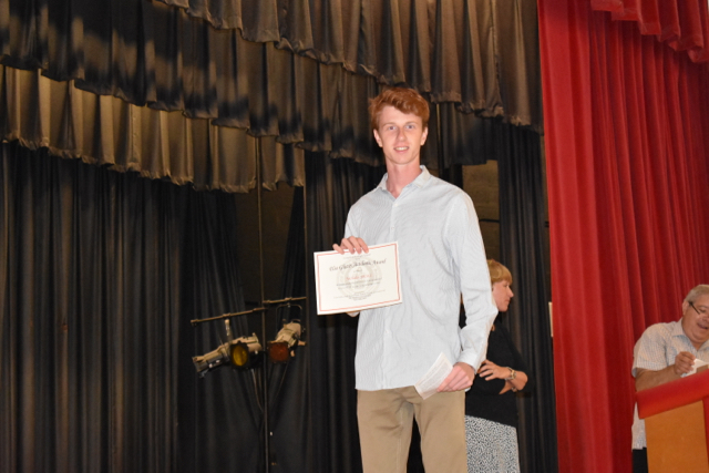 Elsa Glazer Award Ceremony Honors Top Seniors