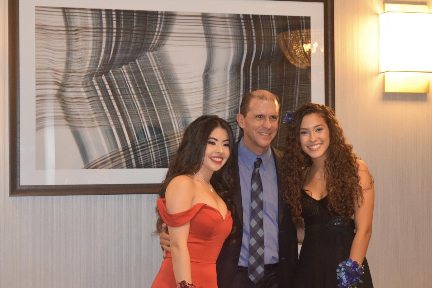 Seniors Dance the Night Away at Prom