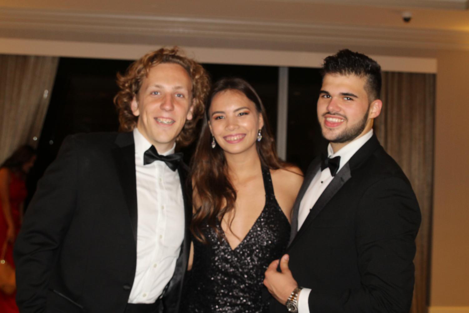 Seniors Dance the Night Away at Prom