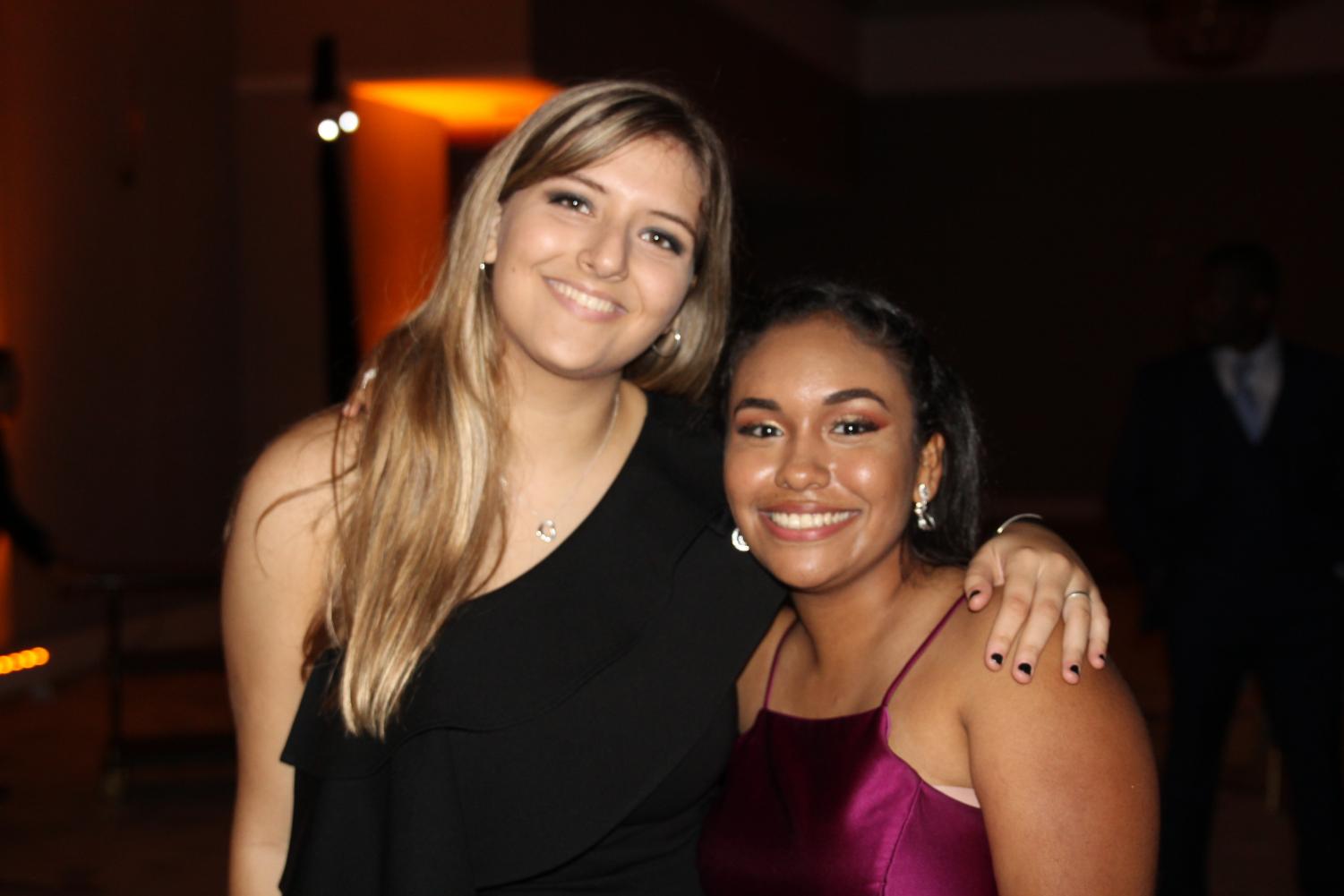Seniors Dance the Night Away at Prom
