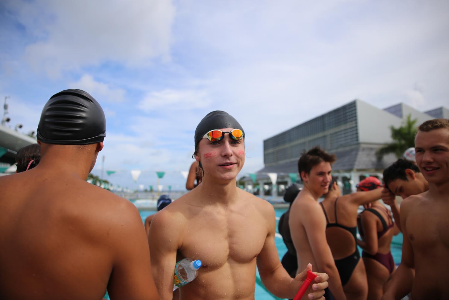 Cavalier Swimming