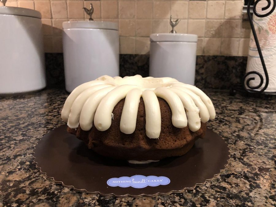 8-ich pumpkin spice bundt cake.