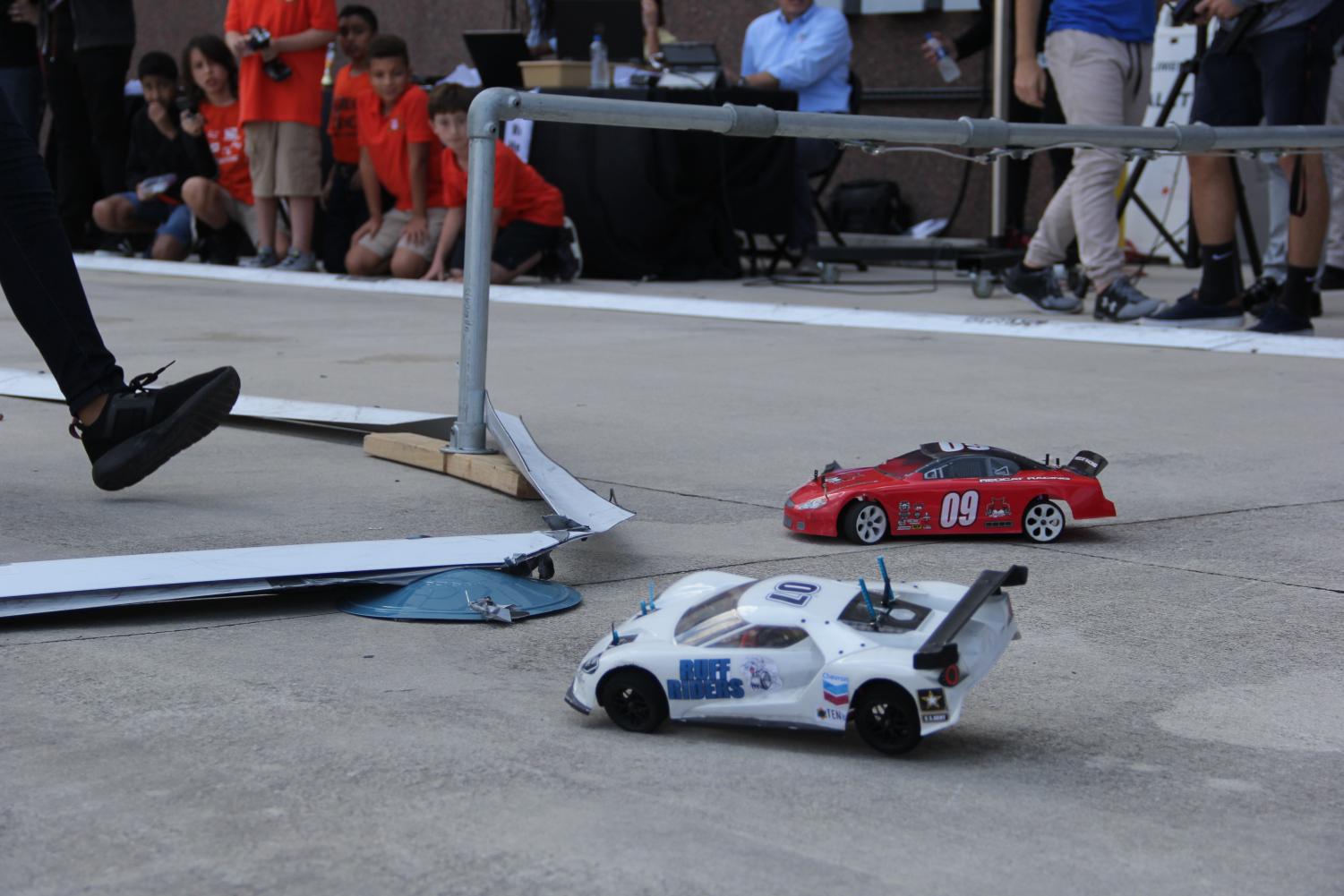 Cavaliers Speed to the Finish Line in Ten80 Racing Competition