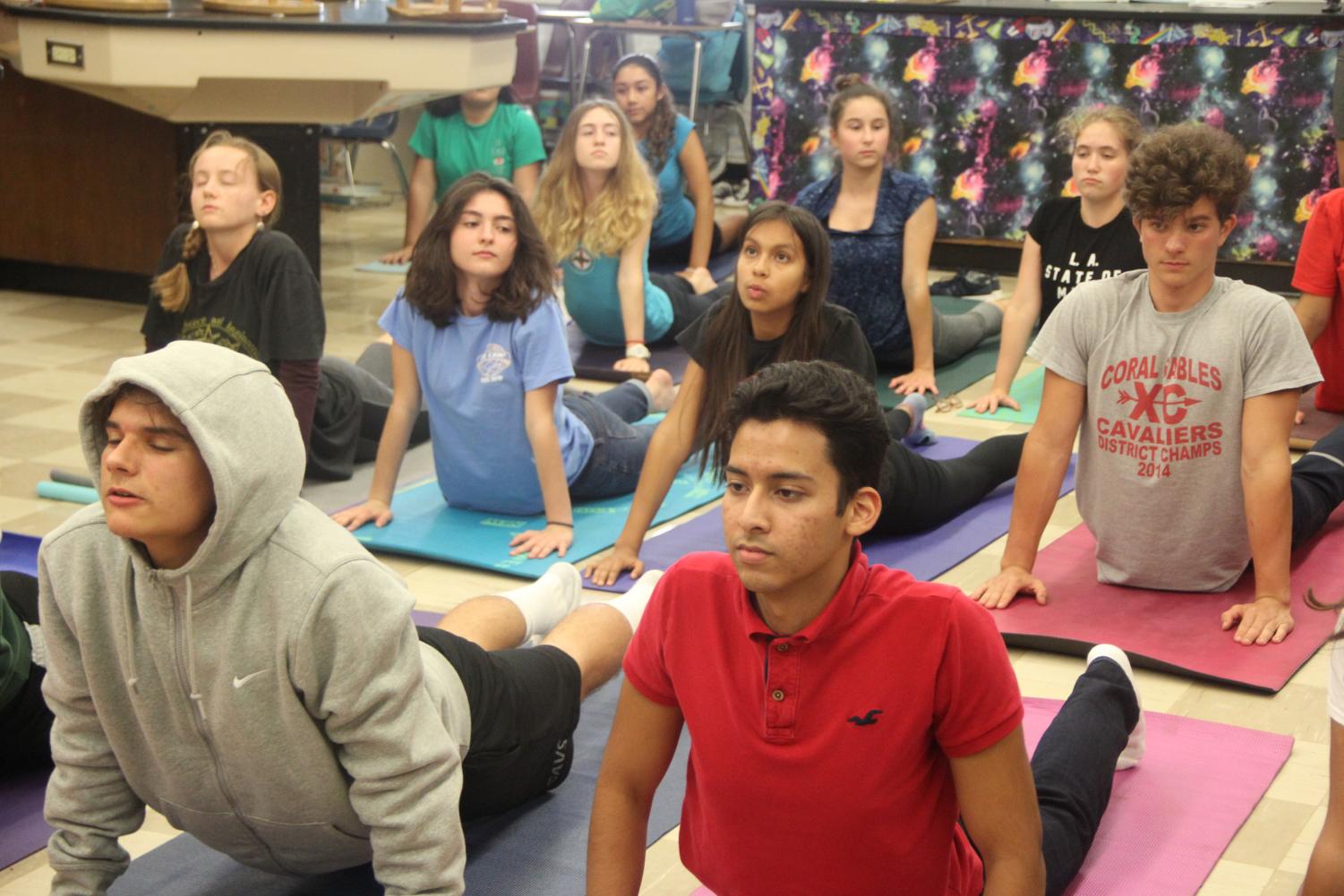 Nuevo programa de yoga en Gables