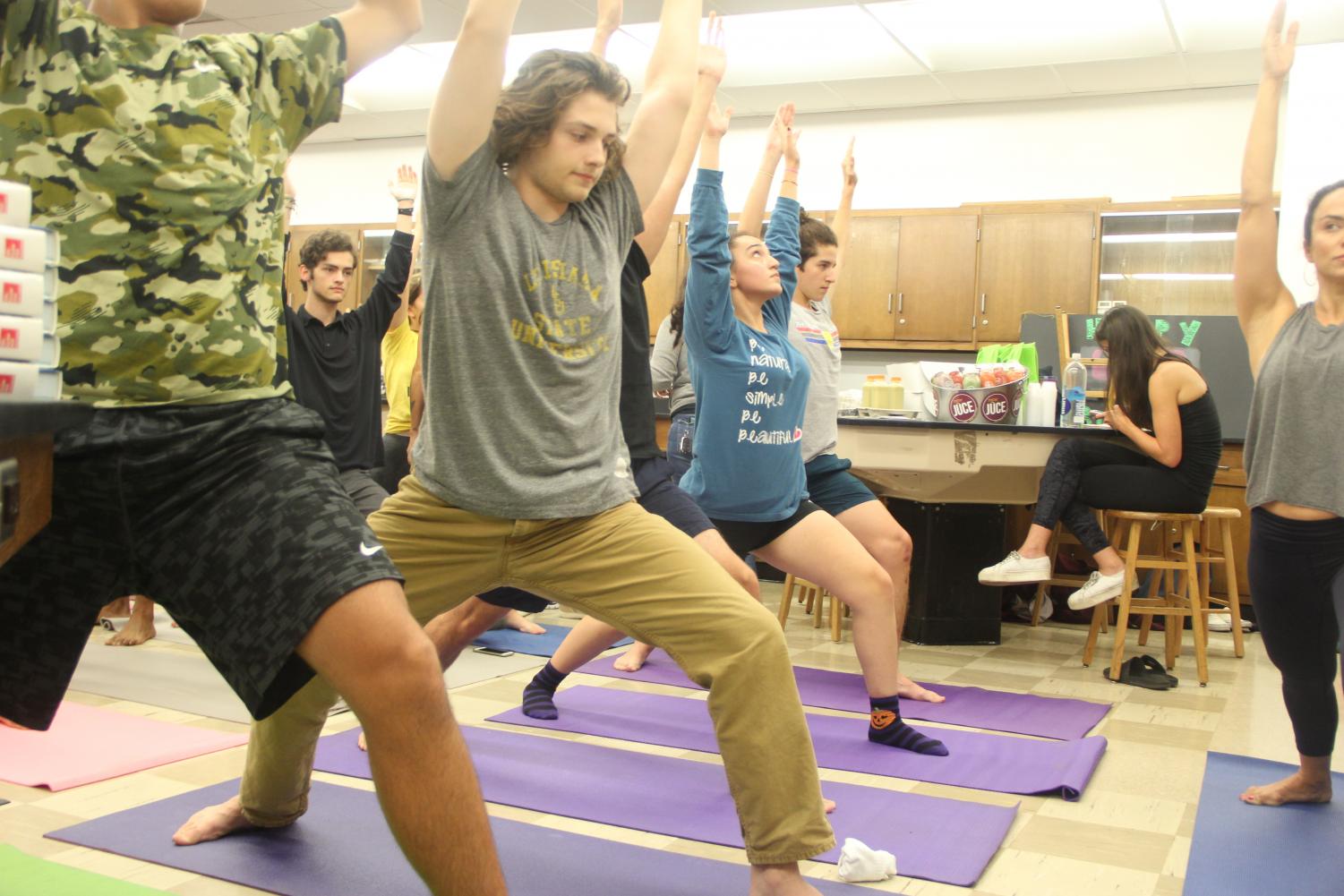 Nuevo programa de yoga en Gables