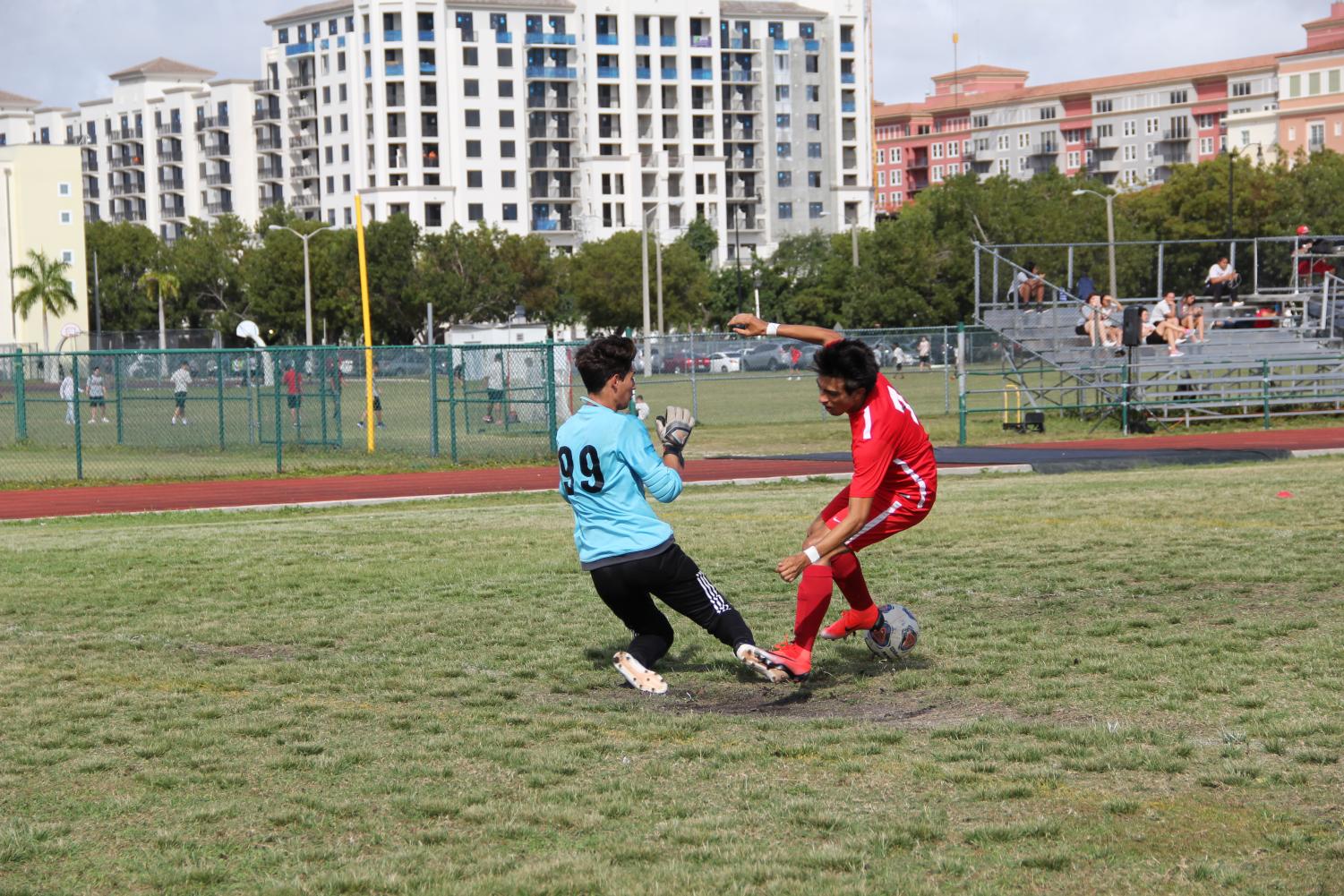 Soccer+Season+Begins+as+Gables+Takes+on+Coral+Park