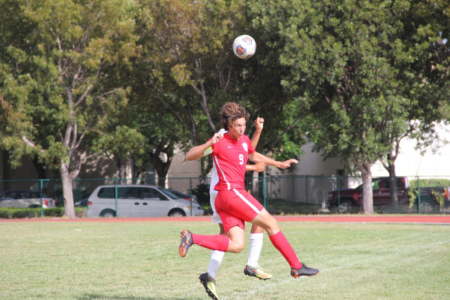 Soccer+Season+Begins+as+Gables+Takes+on+Coral+Park