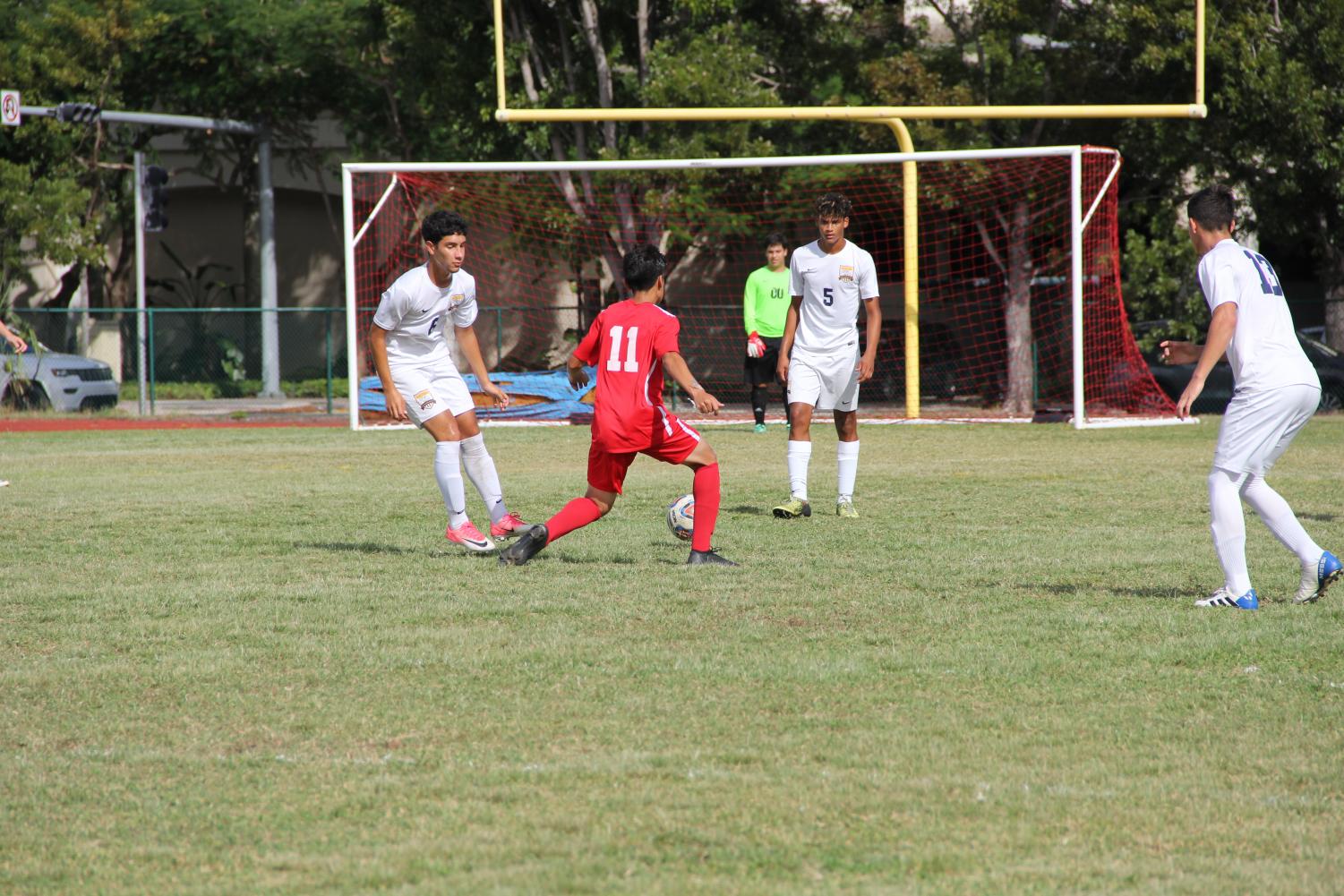 Soccer+Season+Begins+as+Gables+Takes+on+Coral+Park