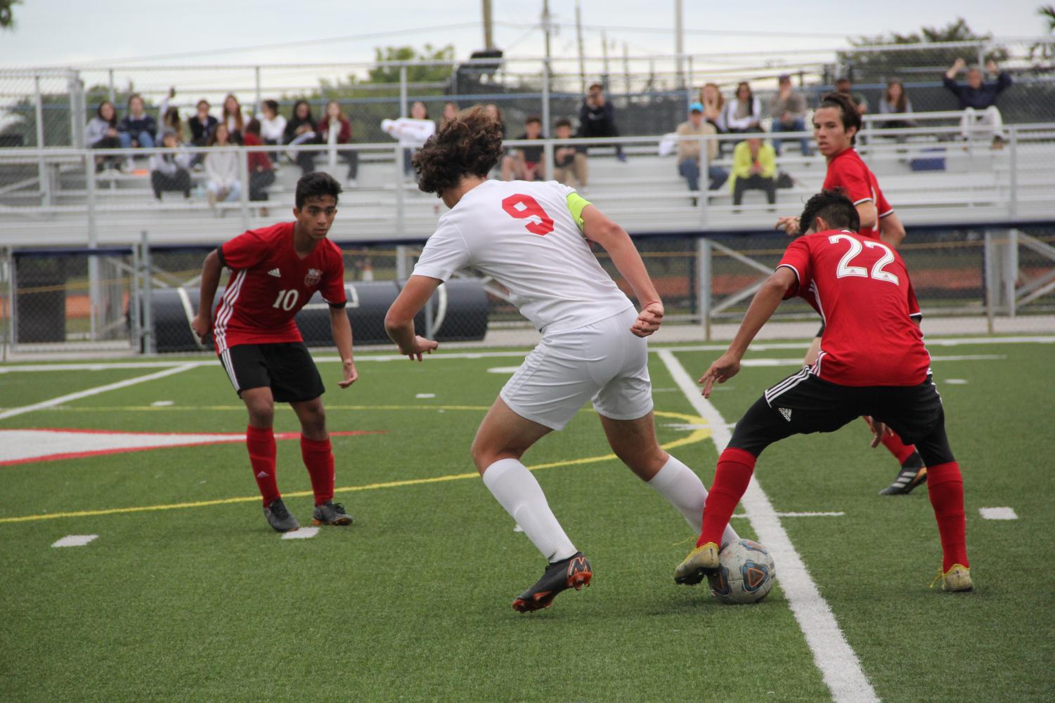 Boys Soccer Advances to District Final With Victory Over Beach High!