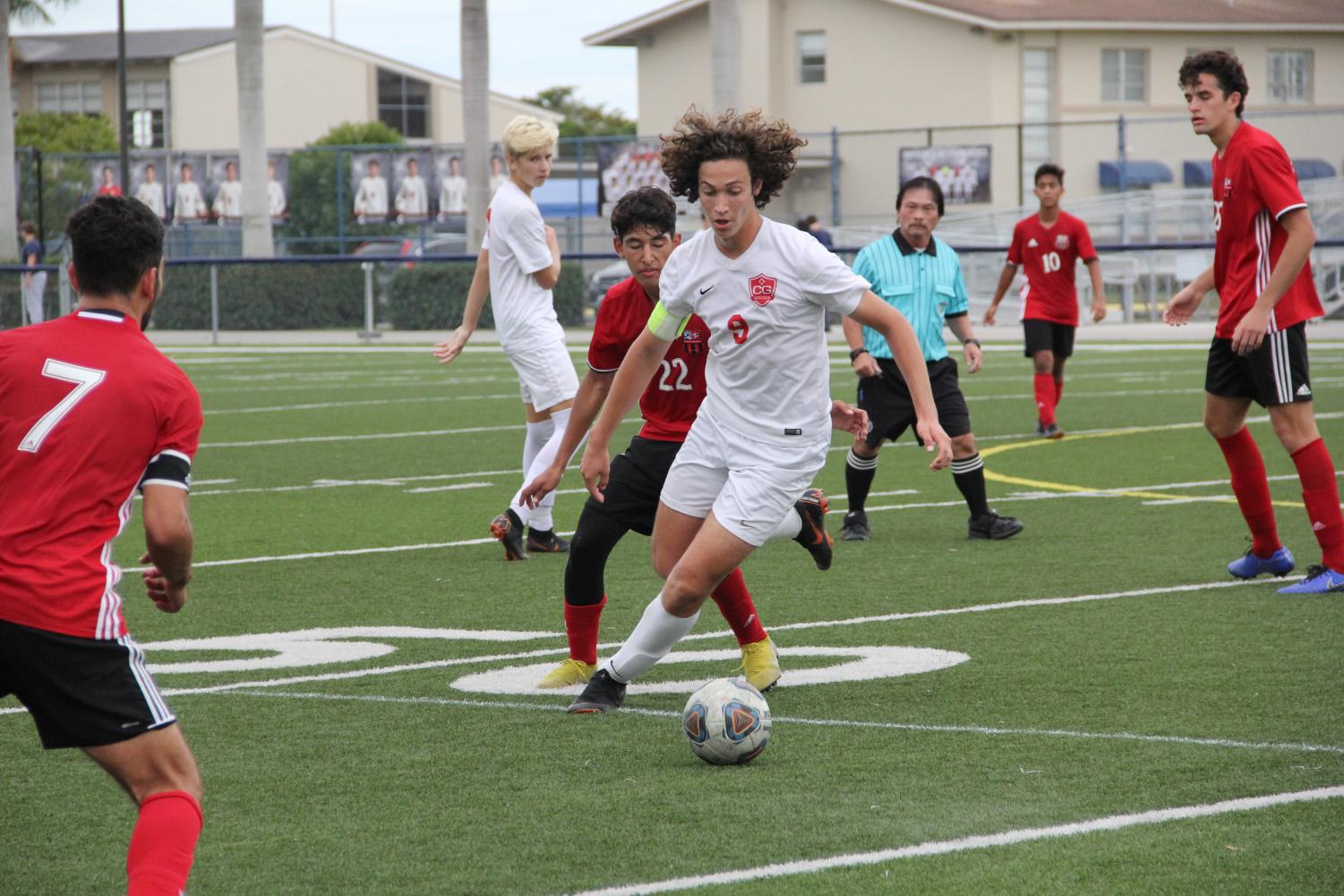 Boys Soccer Advances to District Final With Victory Over Beach High!