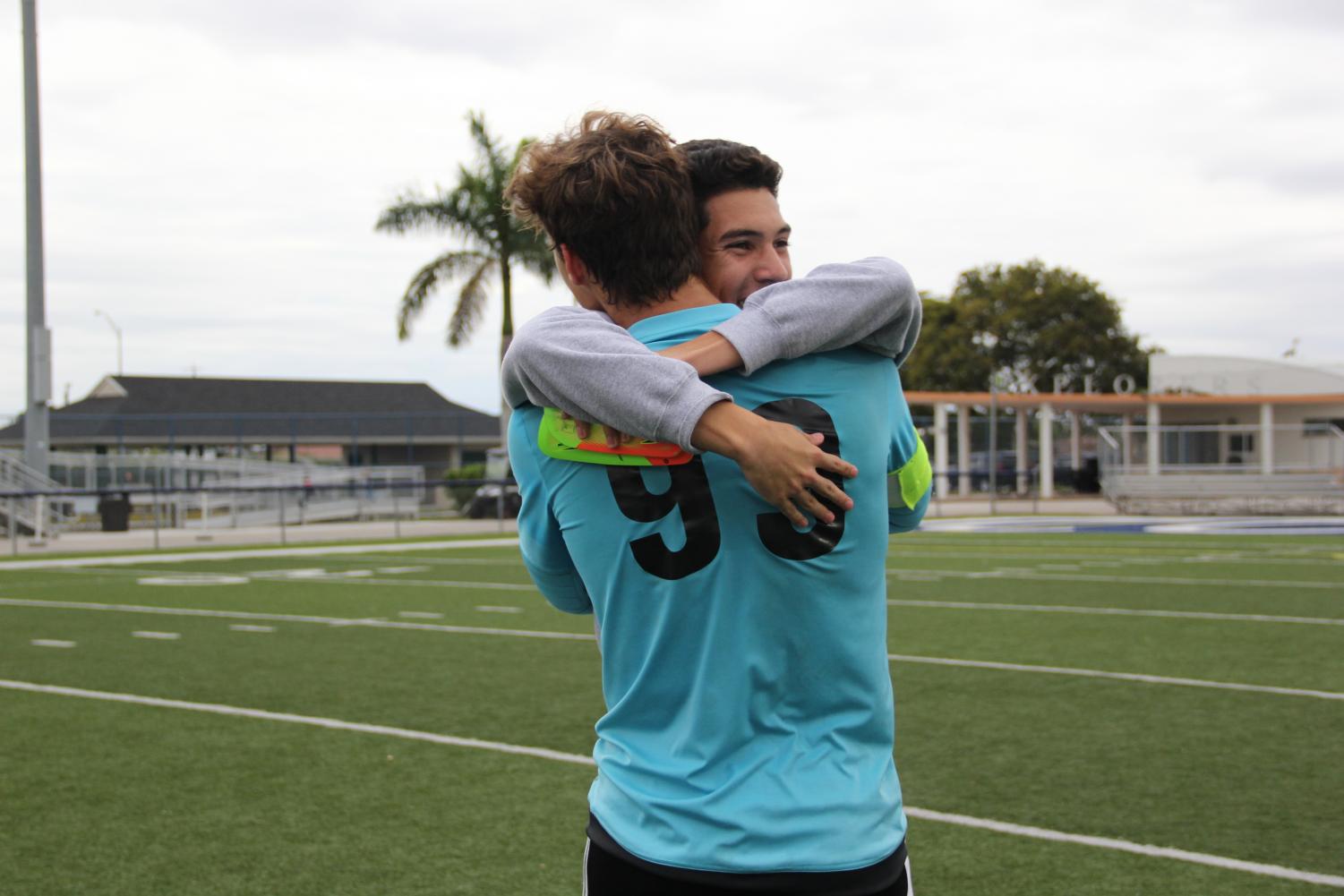 Boys+Soccer+Advances+to+District+Final+With+Victory+Over+Beach+High%21