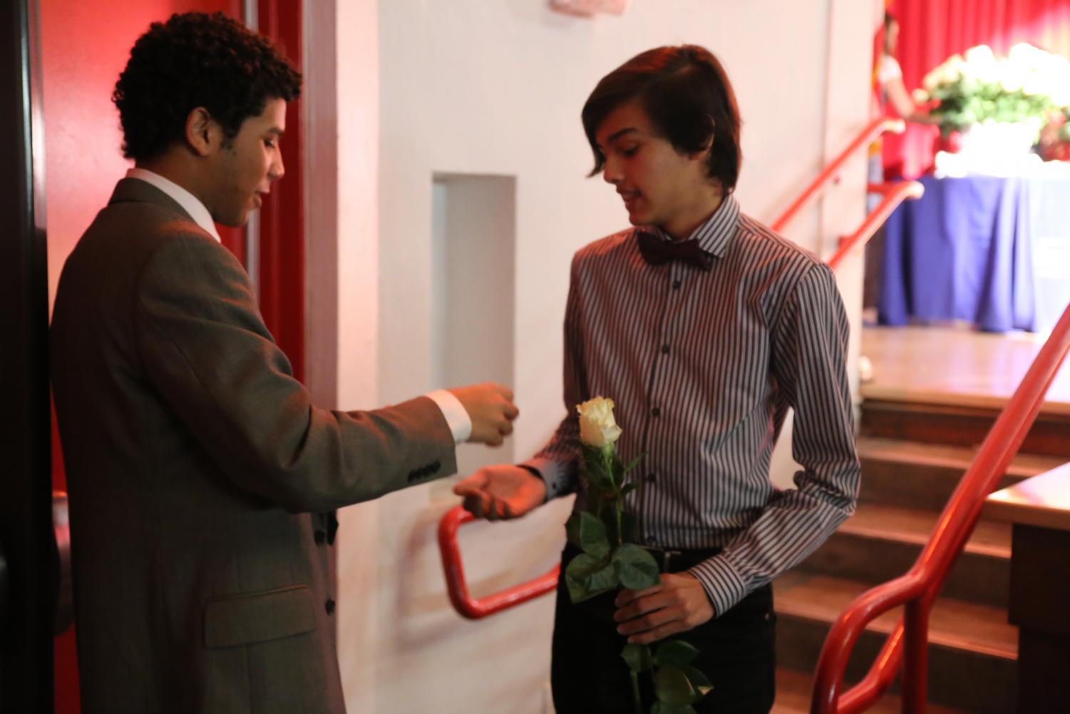 Class of 2020 IB Pinning
