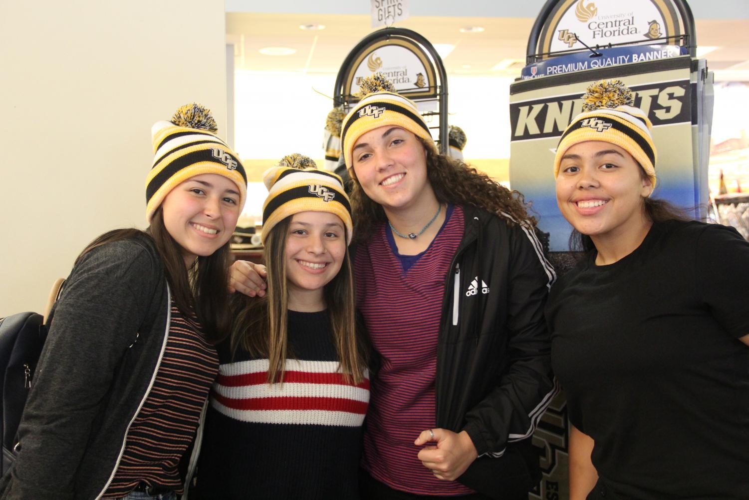 Juniors Go Off Campus During In-State College Tour