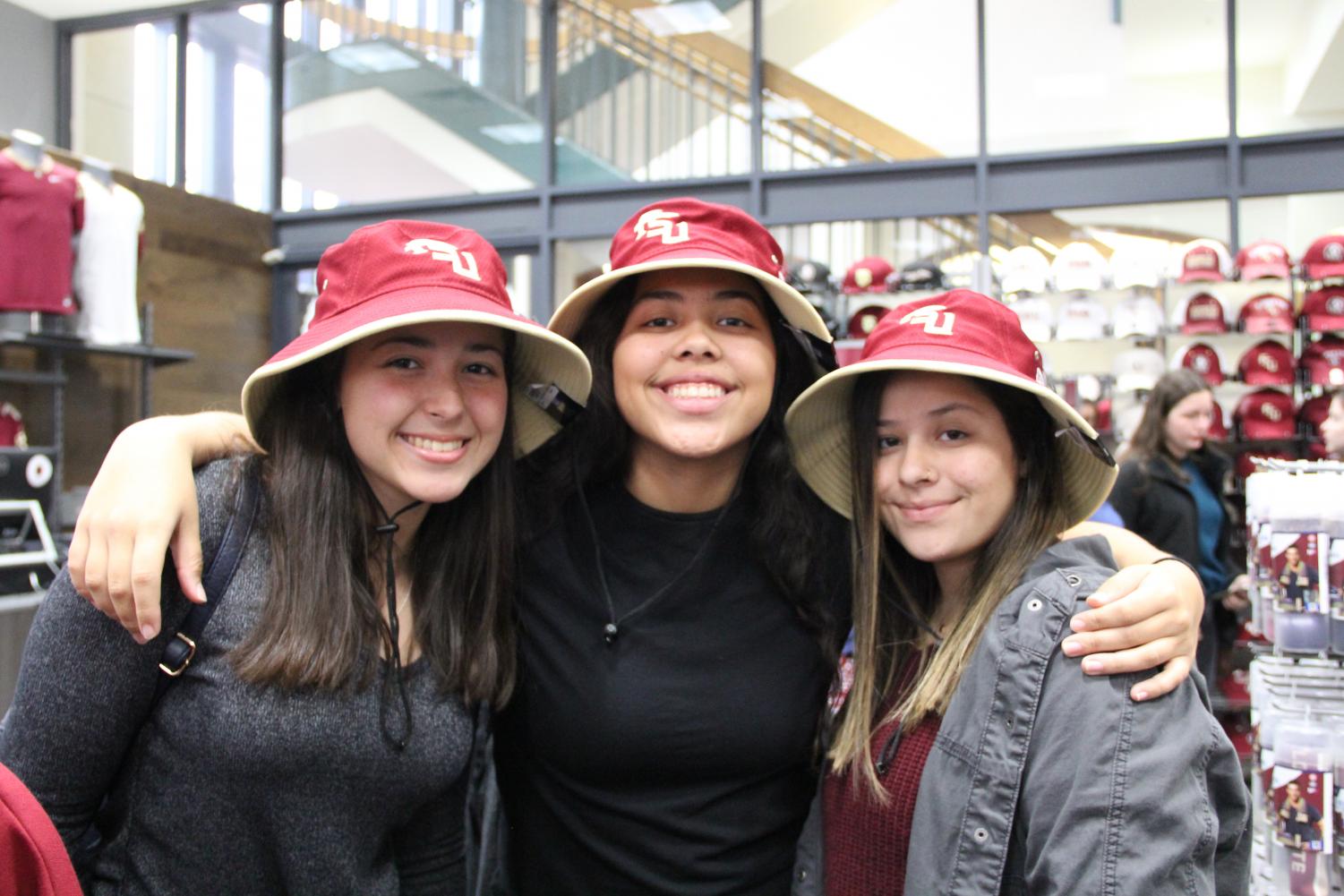 Juniors Go Off Campus During In-State College Tour