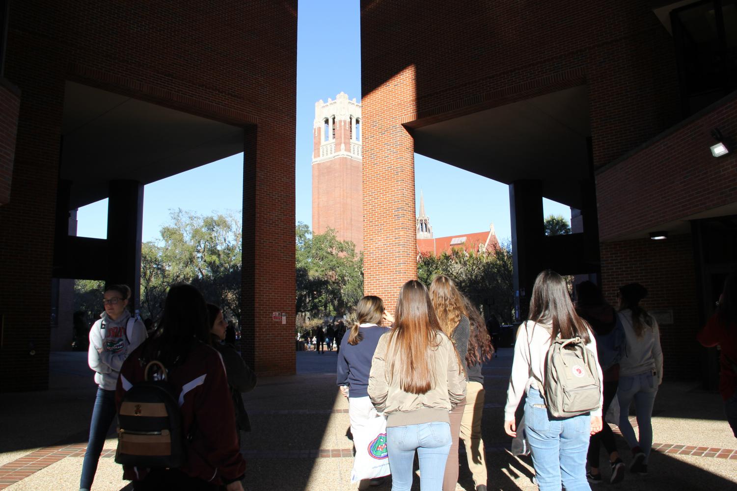 Juniors Go Off Campus During In-State College Tour