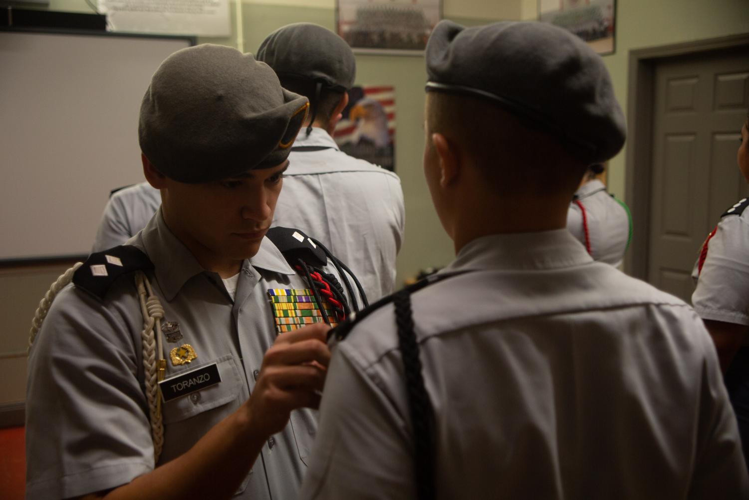 Carvalho commemorates JROTC cadets