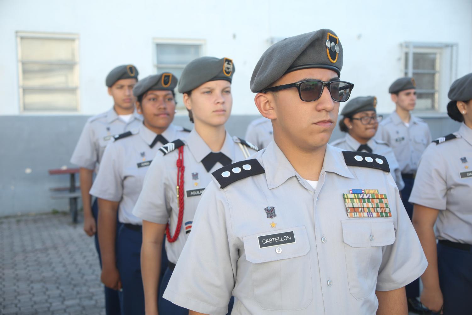 Carvalho commemorates JROTC cadets