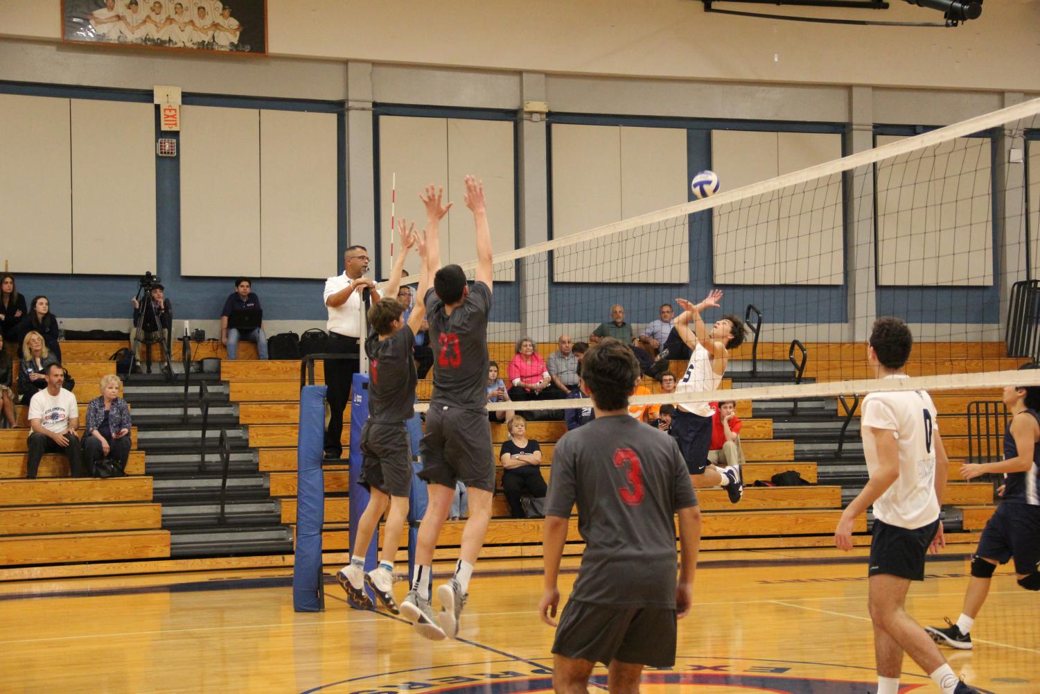 Gables' Volleyball Goes Head-to-Head Against Columbus