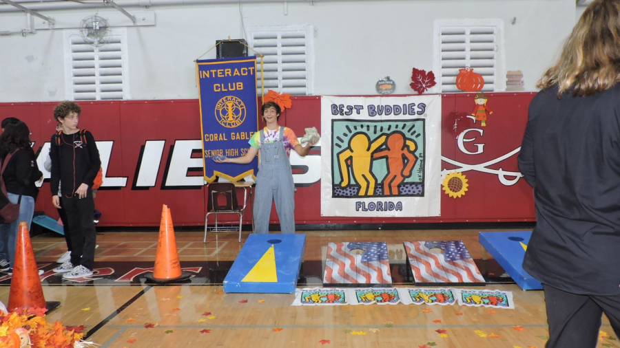 Gables’ Best Buddies chapter set up games at last year’s club fair for all of the students to enjoy.
