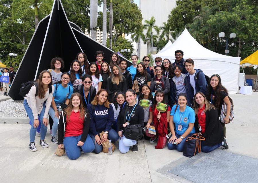 The English Honor Society students posing in the Book Fair.