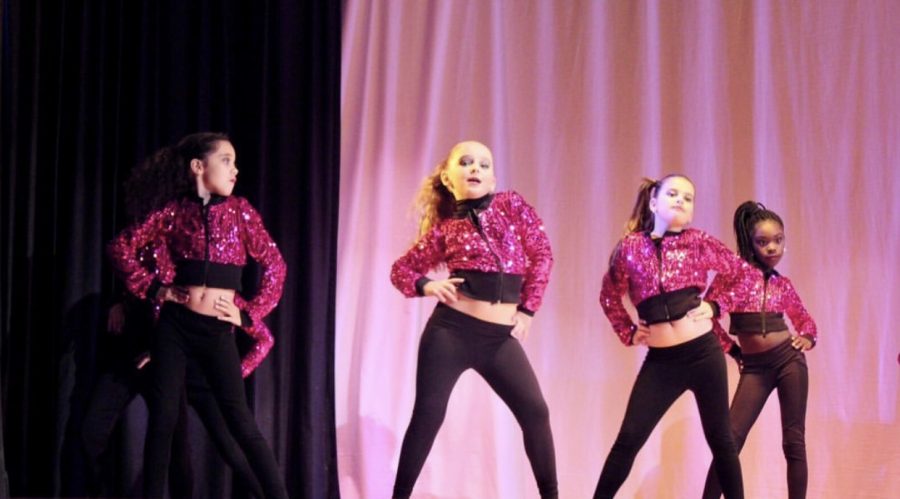 The mini Gablettes doing their performance of "Little Divas".