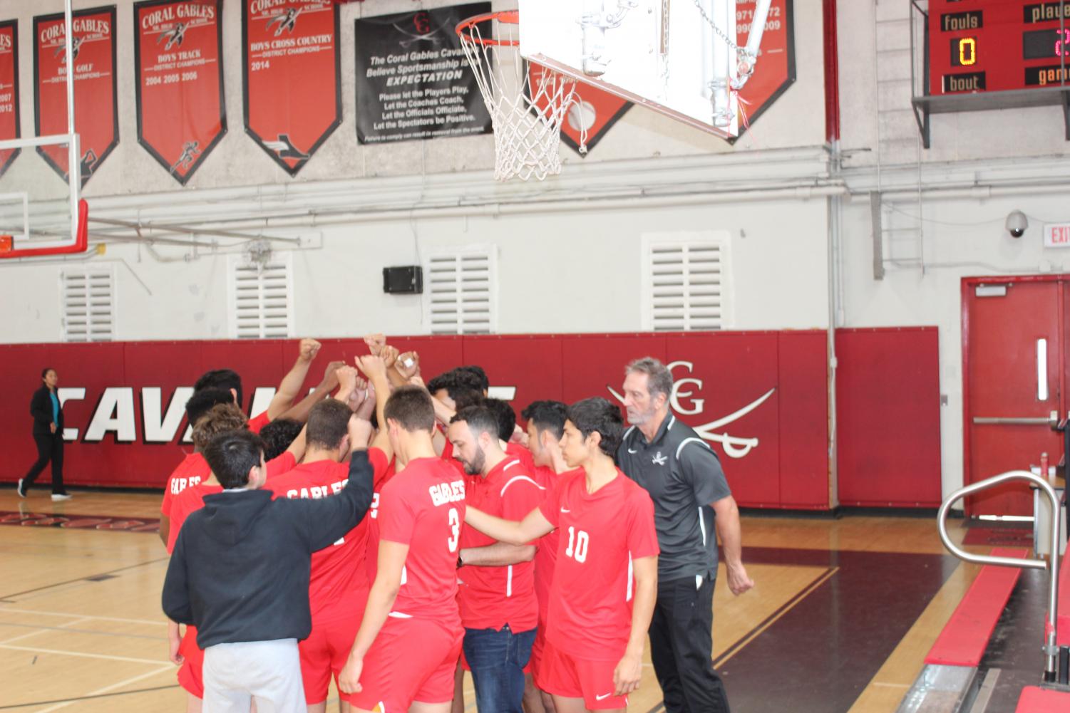 Boys Volleyball takes on Miami High