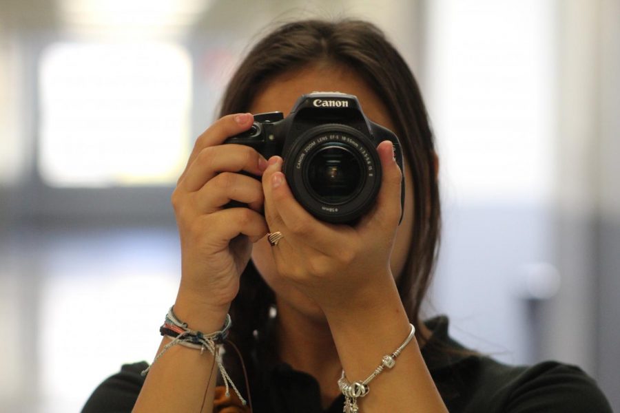 CavsTV is Coral Gables's new production class for the 2020-2021 school year. 