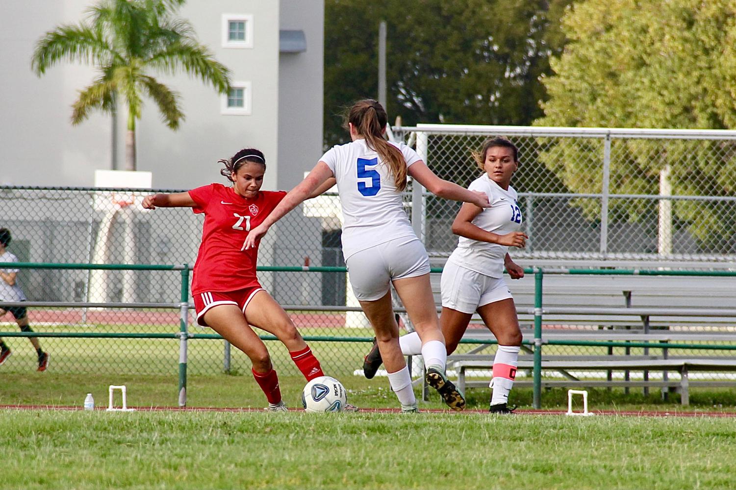 Soccer%3A+Lady+Cavaliers+VS+South+Dade+Buccaneers