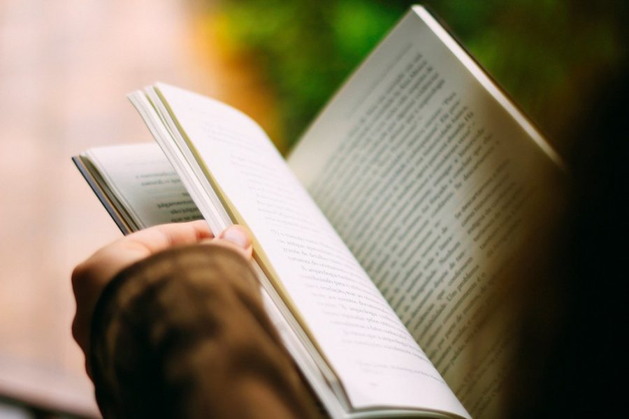 Check out the following lists to view the 2021-2022 school year summer reading requirements for Cavaliers.