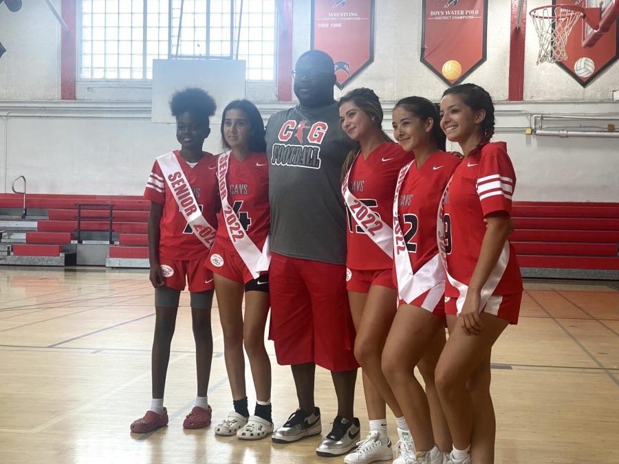 Coach Strachan joined alongside the flag football seniors at their Senior Night celebration. 