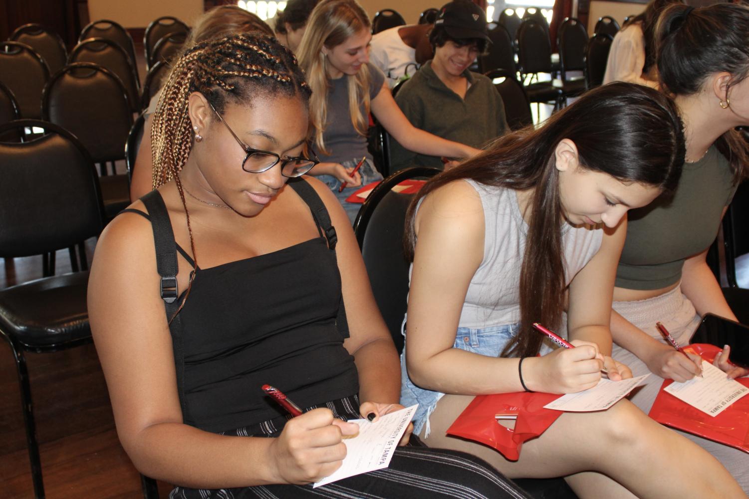 Upperclassmen Visit Florida Schools During In-State College Tour