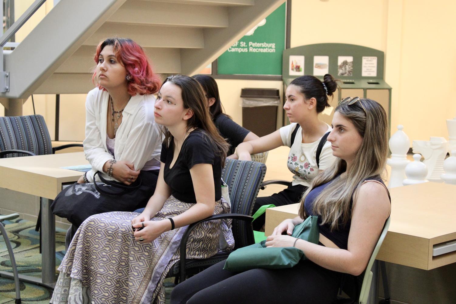 Upperclassmen Visit Florida Schools During In-State College Tour