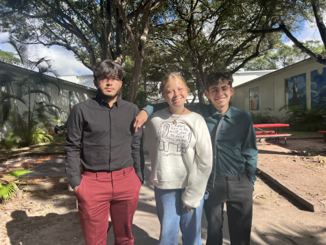 Alejandro Diaz (left, Valentina Abaujo (middle) and Sebastian Montoya (right), go to Miami Dade College every day during their last block to take college classes.