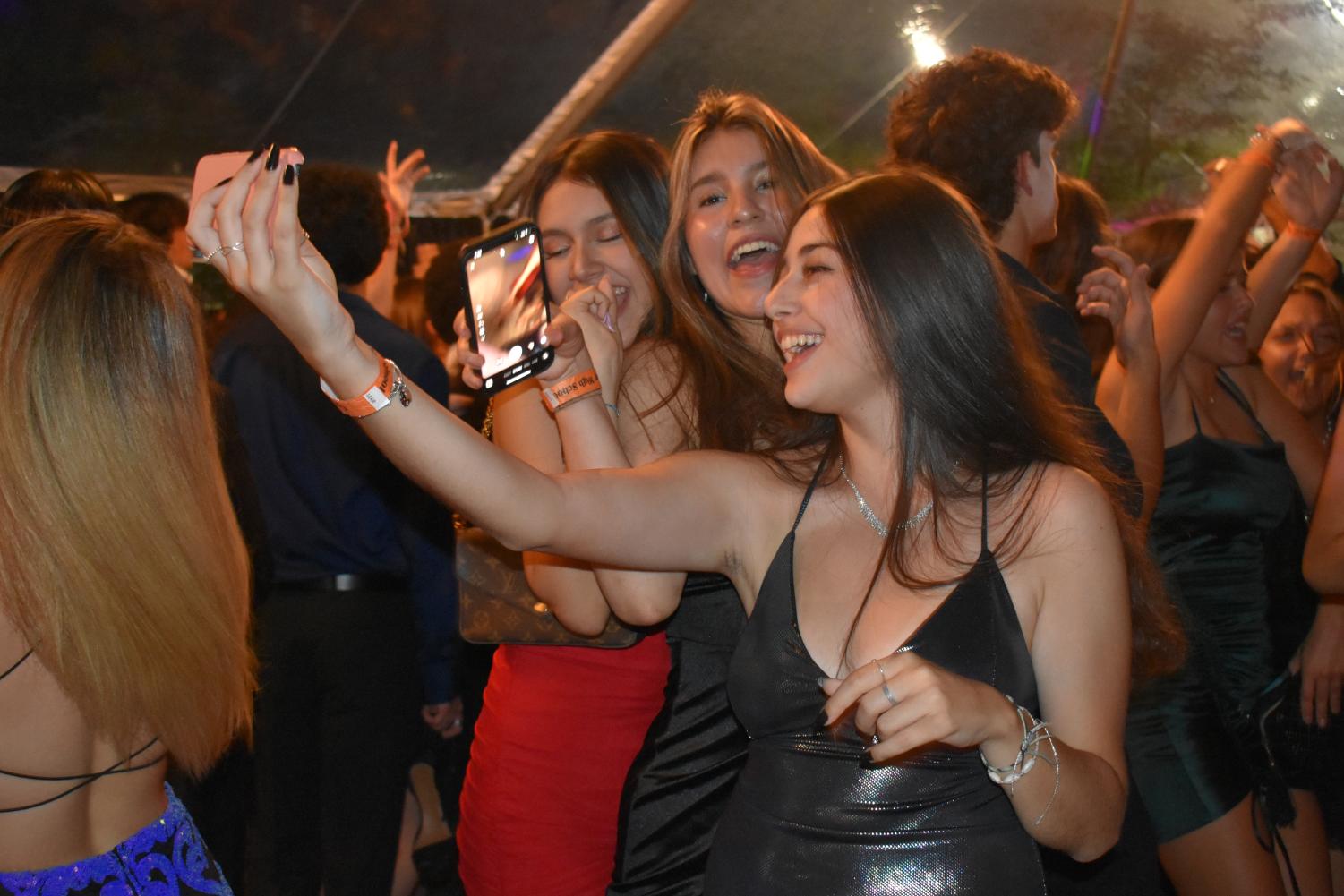 Cavaliers Party Hard at Homecoming