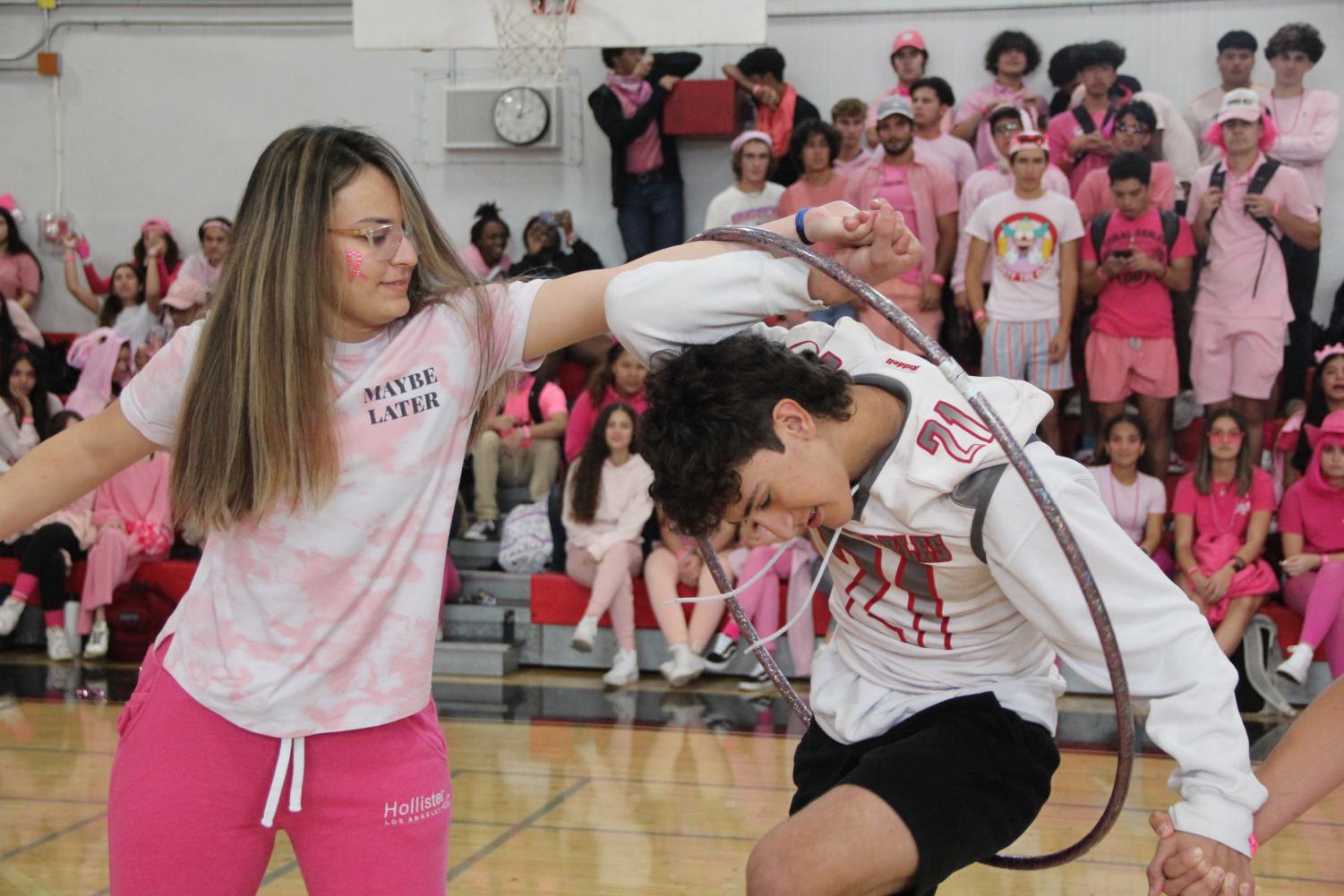 Cavaliers Support Breast Cancer Research at the Pink Pep Rally