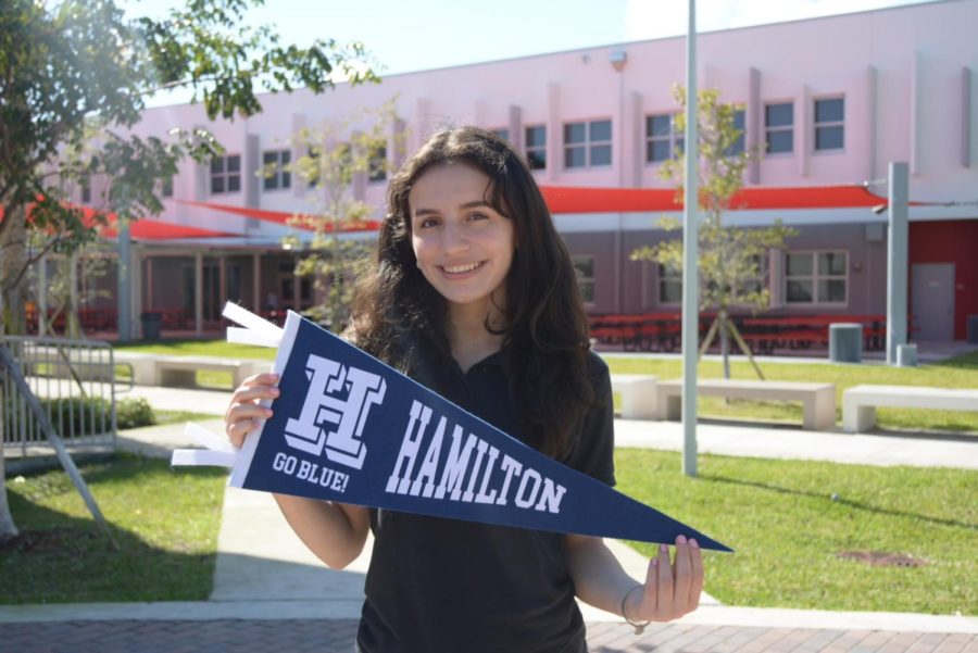 Having+set+out+on+her+Posse+journey+in+her+junior+year%2C+Marcela+Rondon+has+finally+become+a+Posse+scholar%2C+committing+to+Hamilton+College.