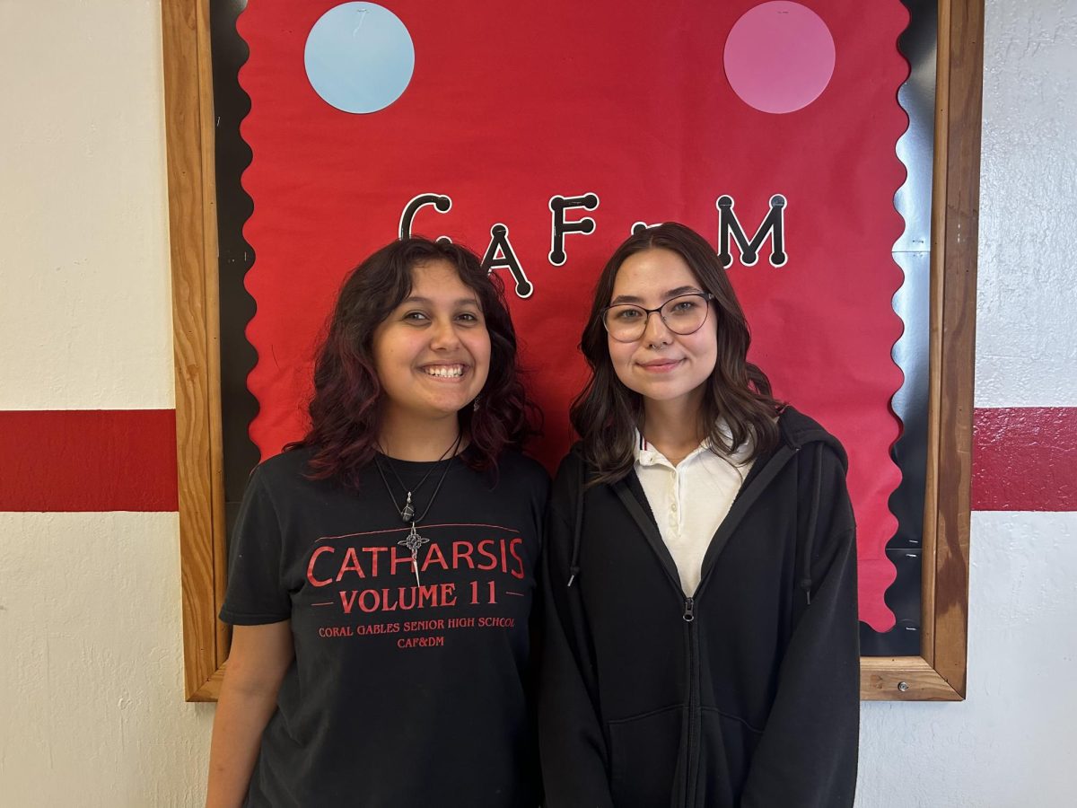 From left to right: Editor-in-chief Steffi Sarmiento-Mena, Managing Editor Moon Anderson.
