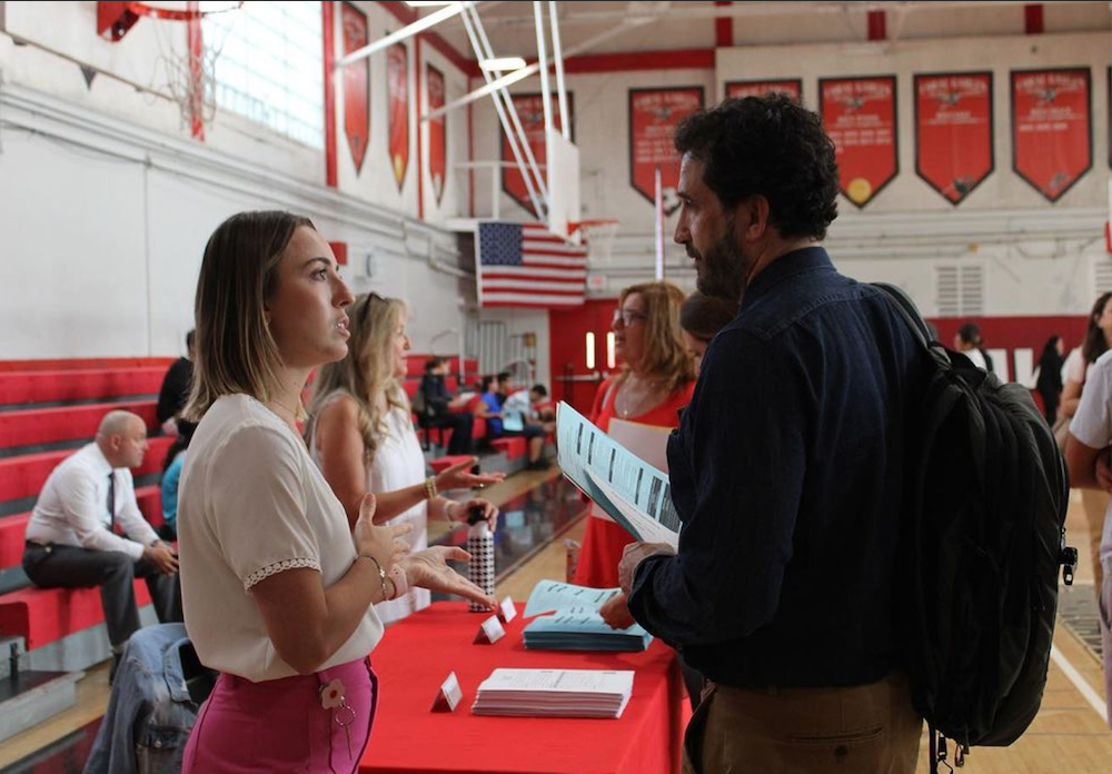 Ms. Sofia Sanz, Gables College Assistance Advisor provided insightful tips for parents who attended the Resource Fair to learn about Gables. 