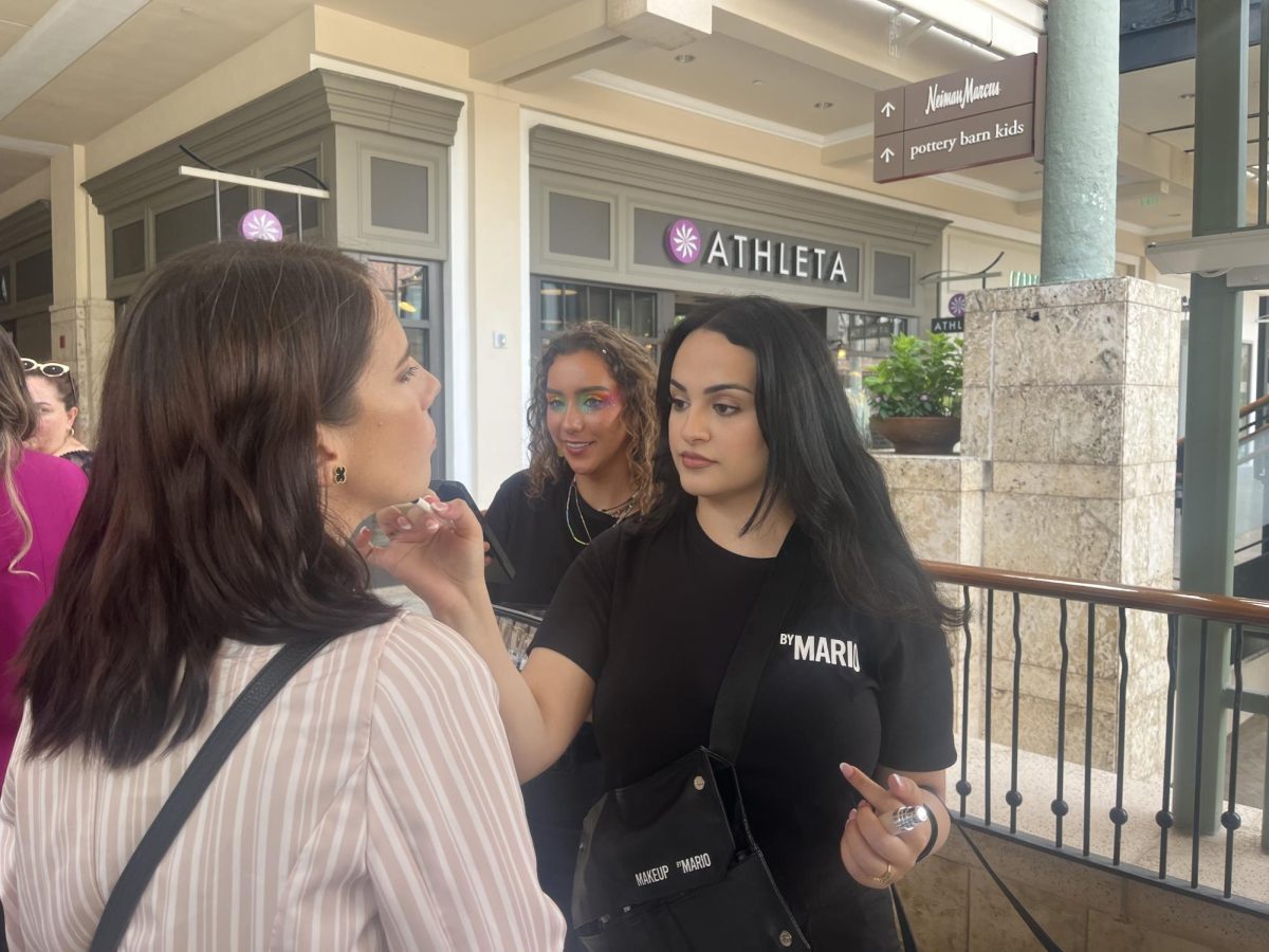 Aside from taking a picture with Dedivanovic, the Artistry Event allowed customers to get a makeup look through the Makeup by Mario brand. 