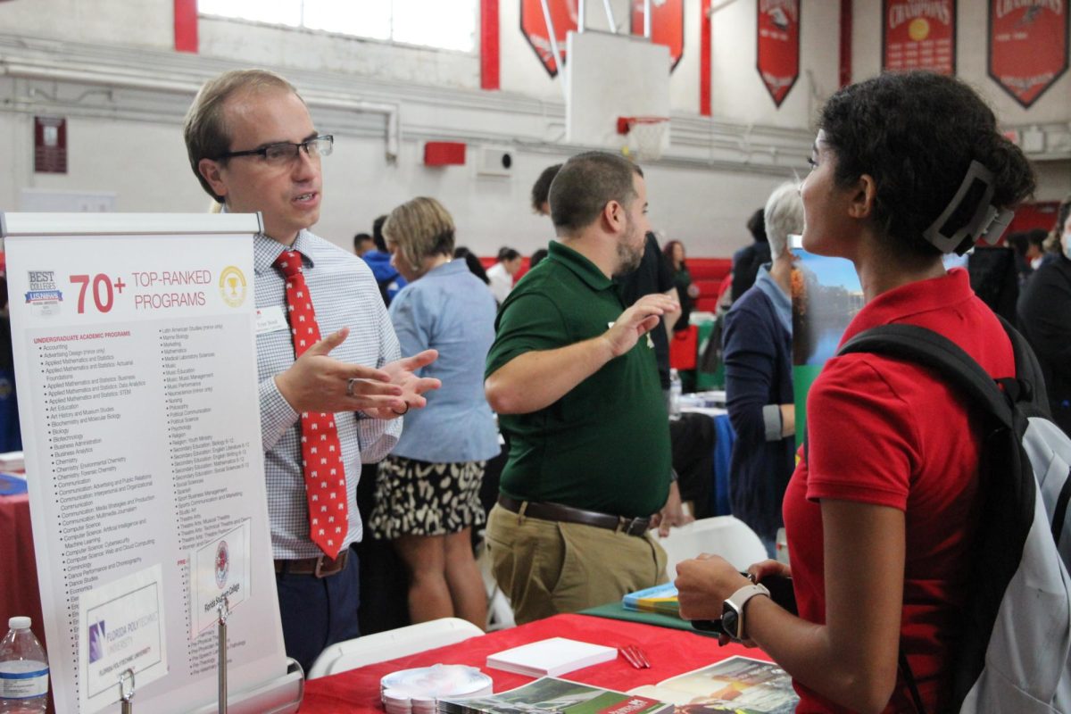 Upperclassmen+had+the+opportunity+to+attend+Gables+annual+college+fair+on+Oct.+2.+Representatives+from+over+80+colleges+were+in+attendance.