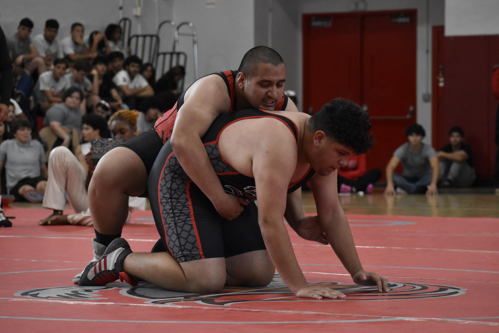 Cavaliers Fight for Victory at the Wrestling Scrimmage