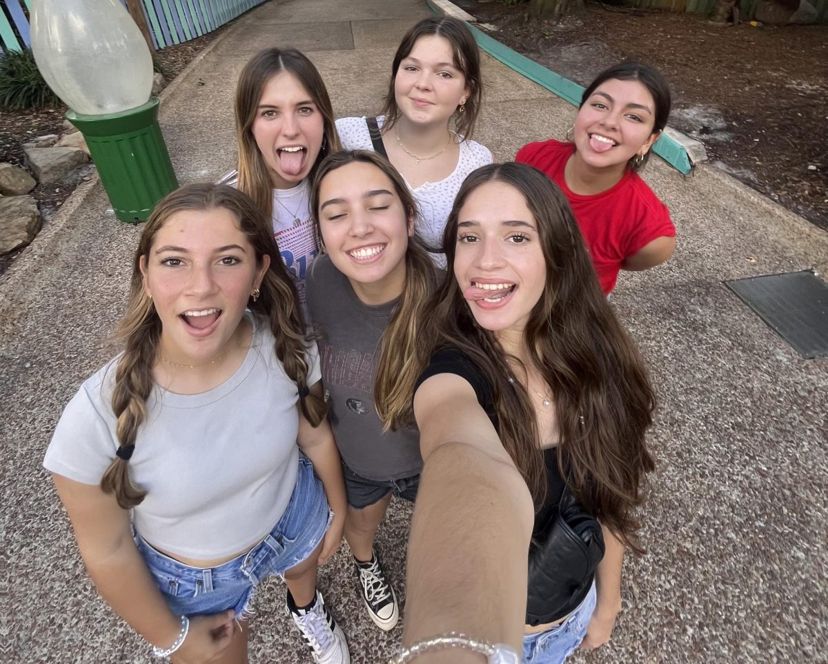 Scouting the park, juniors filled their class field trip with plenty of selfies. 