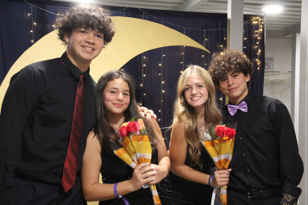 Students Dance Under the Stars During Homecoming