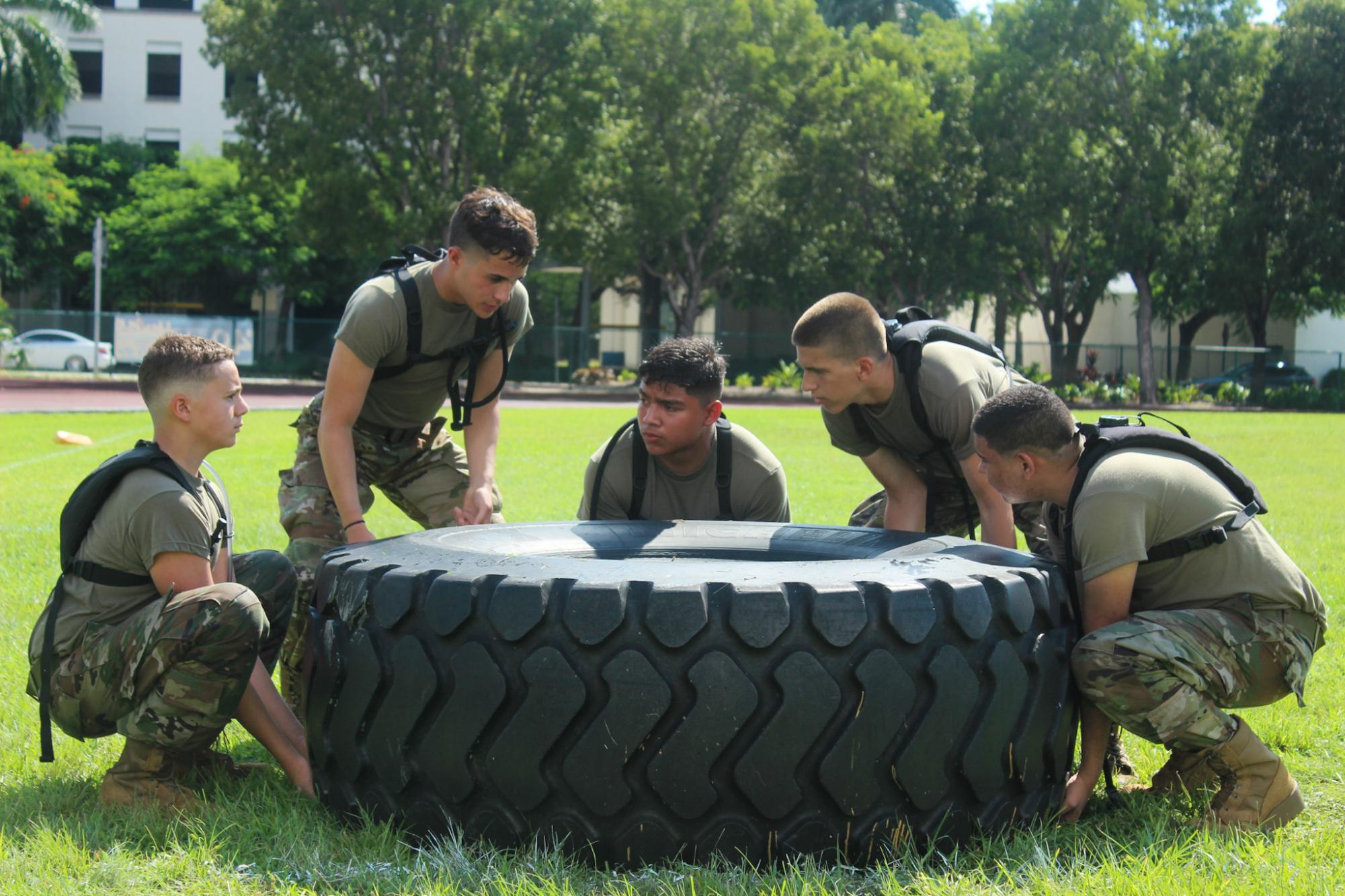JROTC+Cadets+Train+for+Upcoming+Competition