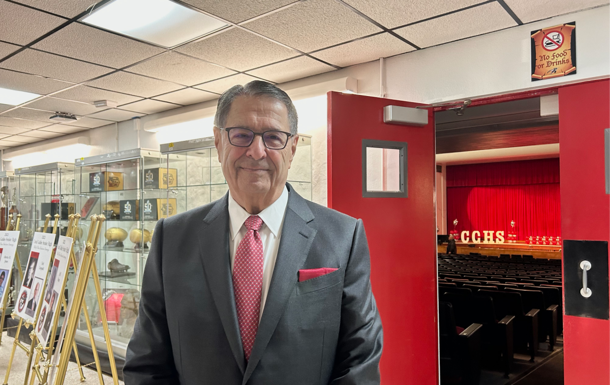 Michael Zinner, Gables graduate from the class of 1963, is honored for his work in the medical field during Friends of Gables Highs Hall of Fame.