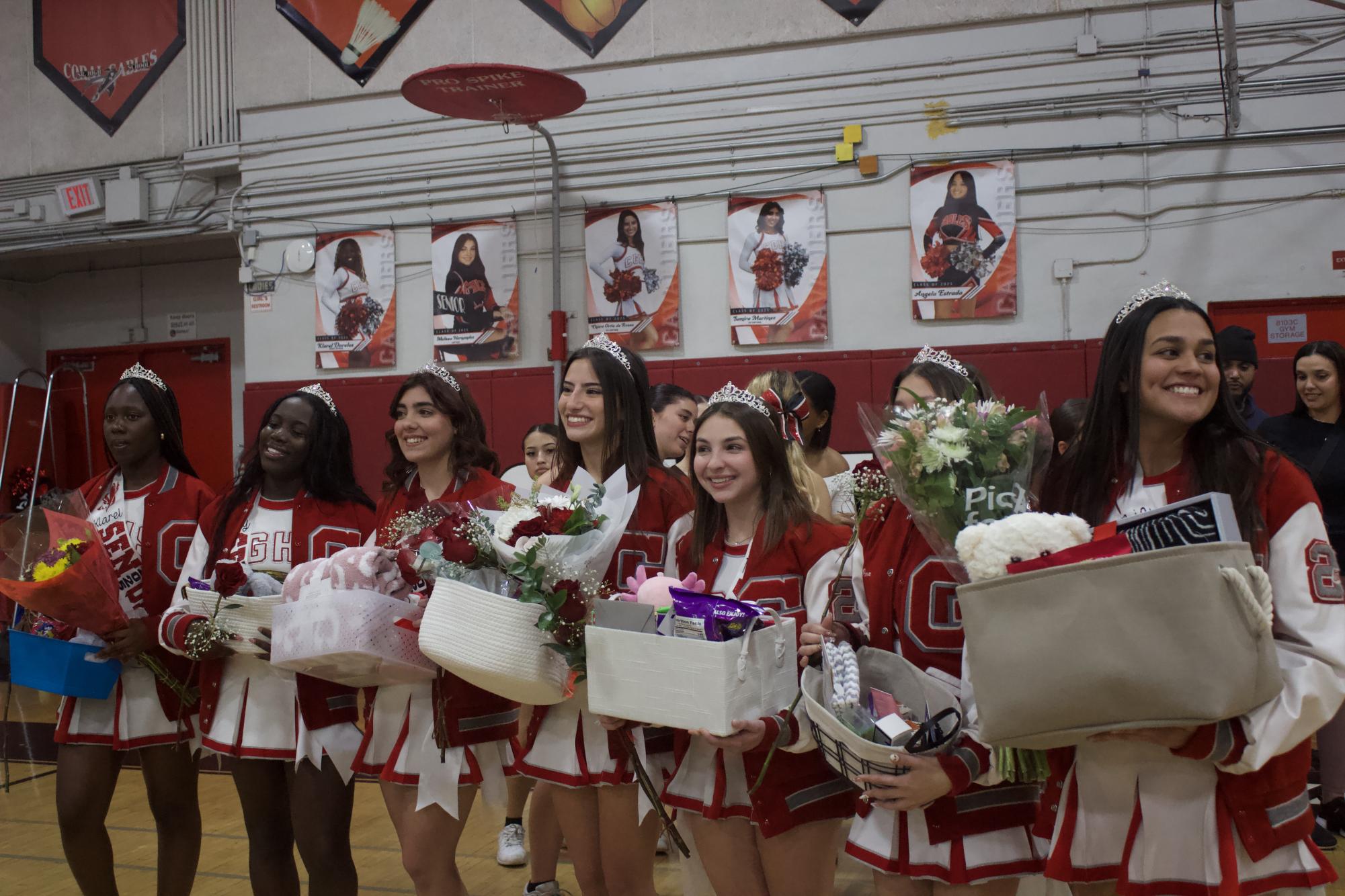 One Last Shot: Seniors Celebrate Their Last Night on the Court