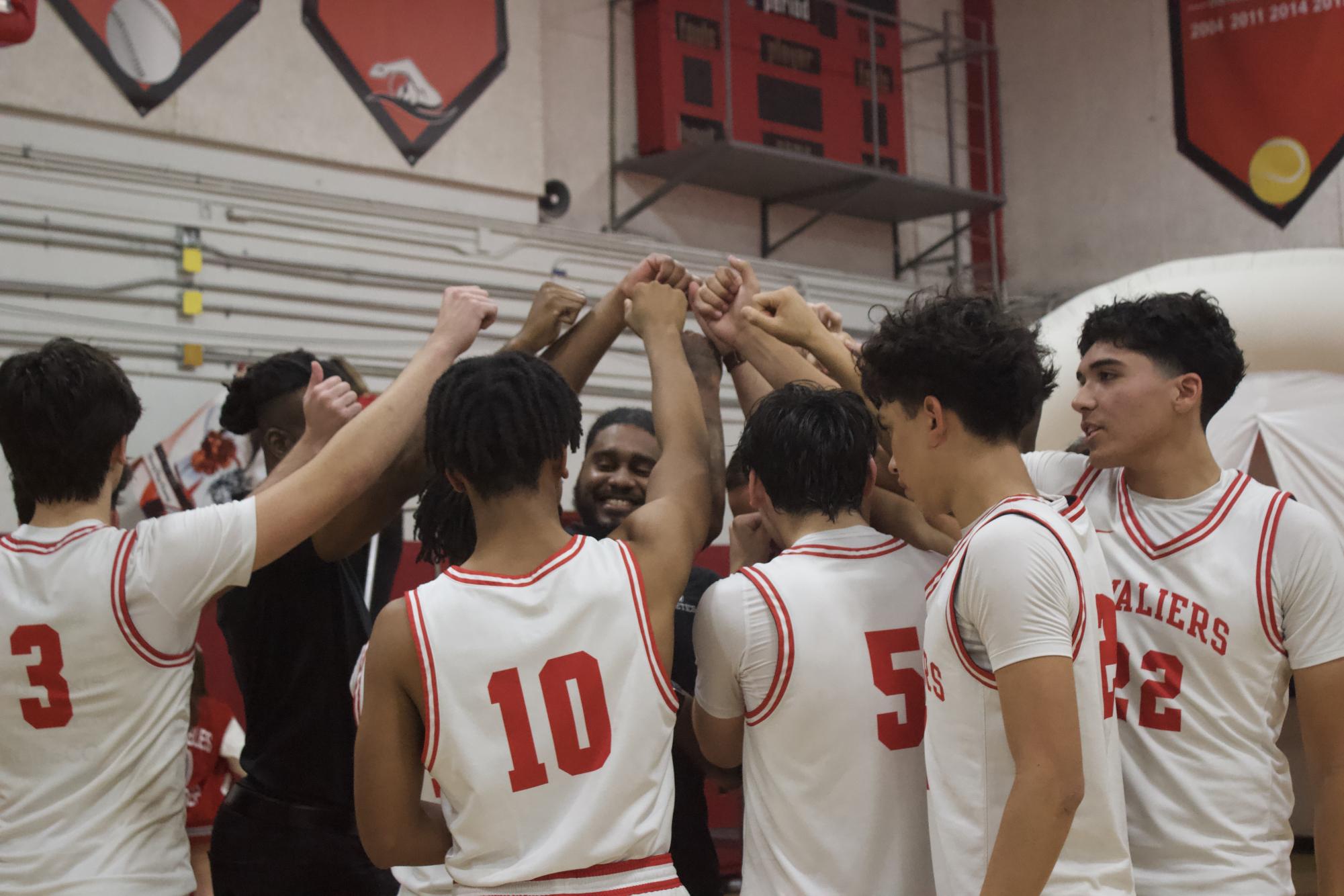 One Last Shot: Seniors Celebrate Their Last Night on the Court
