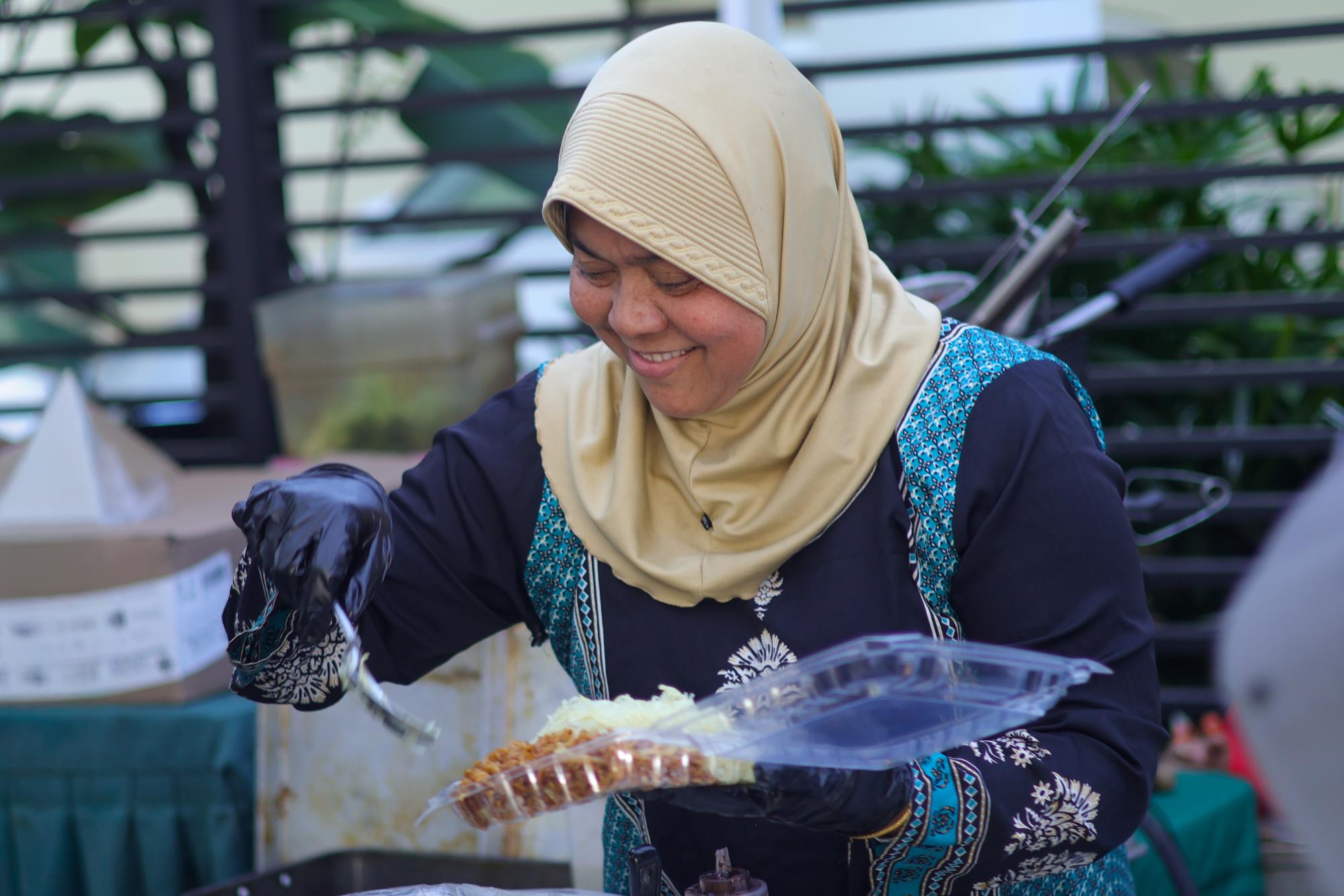 A Taste of Community: Inside the Coconut Grove Farmers Market